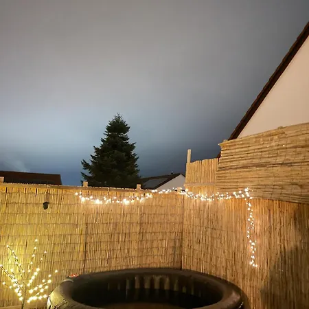Stylisches Mit Dachterrasse Und Whirlpool Gersthofen
