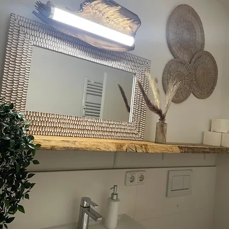 Apartment Stylisches Mit Dachterrasse Und Whirlpool *
