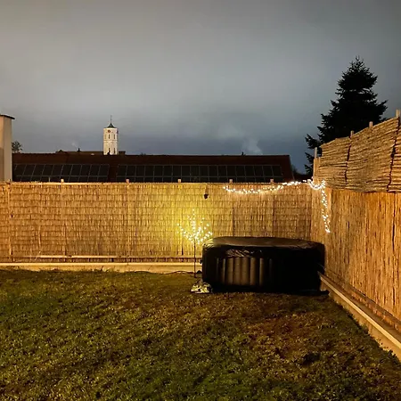 公寓 Stylisches Mit Dachterrasse Und Whirlpool 格斯特霍芬