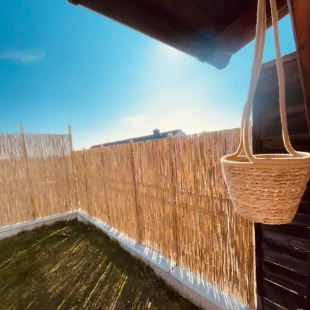 Stylisches Mit Dachterrasse Und Whirlpool 公寓 *