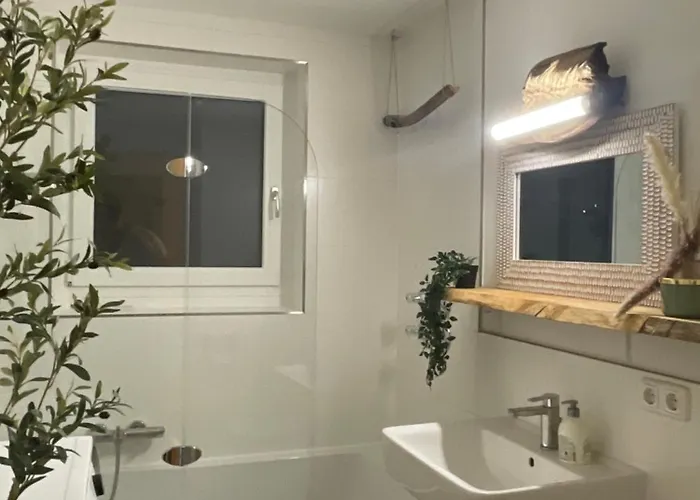 Stylisches Mit Dachterrasse Und Whirlpool Appartamento Gersthofen