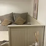 Stylisches Mit Dachterrasse Und Whirlpool 아파트 게르슈토펜