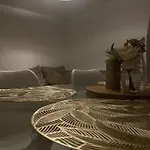아파트 Stylisches Mit Dachterrasse Und Whirlpool 게르슈토펜