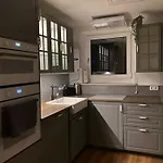 Stylisches Mit Dachterrasse Und Whirlpool *