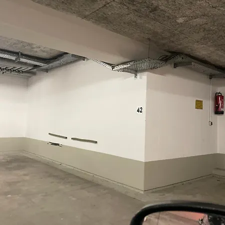 Apartmán Stylisches Mit Dachterrasse Und Whirlpool Gersthofen