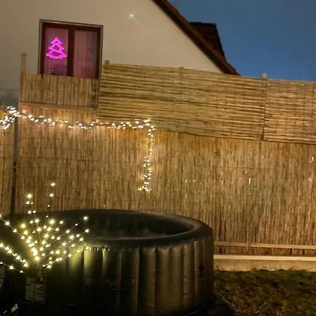 Apartmán Stylisches Mit Dachterrasse Und Whirlpool