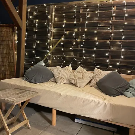 Stylisches Mit Dachterrasse Und Whirlpool Gersthofen
