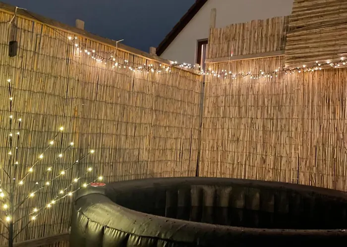 Lejlighed Stylisches Mit Dachterrasse Und Whirlpool