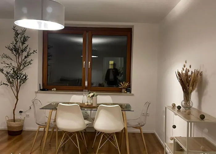 Stylisches Mit Dachterrasse Und Whirlpool Lejlighed *