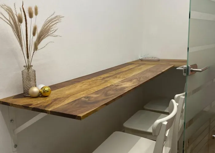 Stylisches Mit Dachterrasse Und Whirlpool Lejlighed Gersthofen