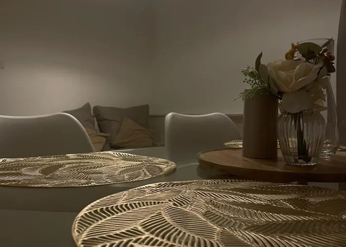 Lejlighed Stylisches Mit Dachterrasse Und Whirlpool Gersthofen