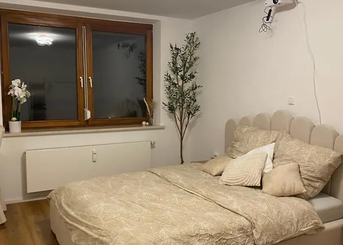 Stylisches Mit Dachterrasse Und Whirlpool Lejlighed *