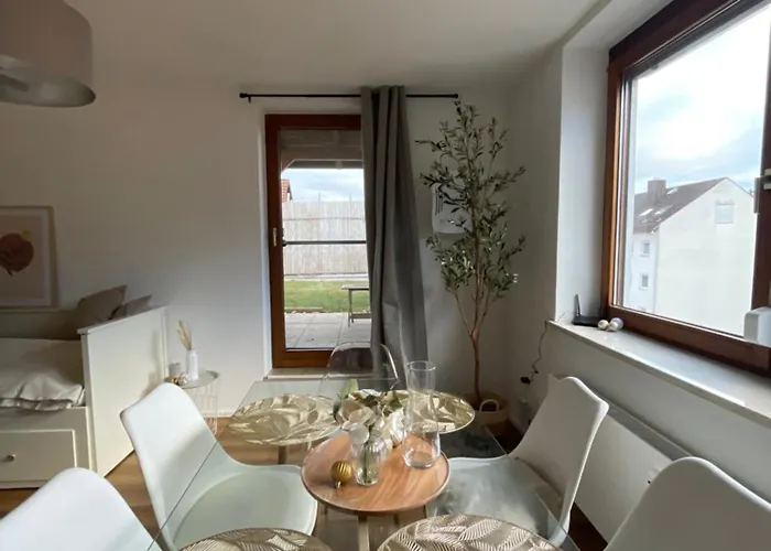Stylisches Mit Dachterrasse Und Whirlpool Gersthofen